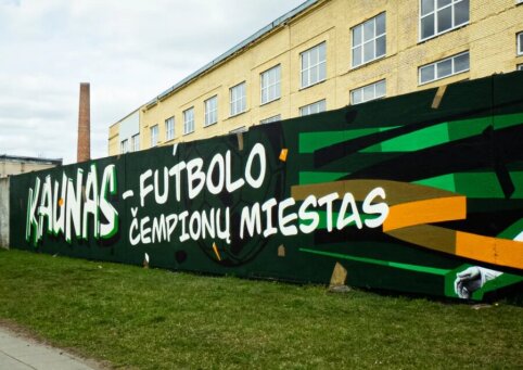 In Kaunas – A mural dedicated to Lithuania's football champions