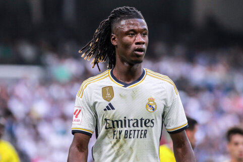 E. Camavinga apologized for receiving a red card.