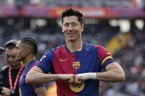 R. Lewandowski is preparing to say goodbye to Barcelona