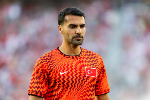 The Roma team will retain its experienced player.