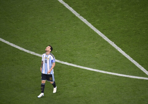 L. Messi improved M. Klose's World Cup scoring record.