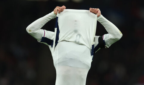 POP: The English had no chance of scoring – A powdered shaman guarded Ghana