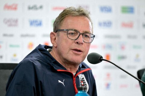 R. Rangnick denied rumors about an agreed result of the Algeria and Austria match.