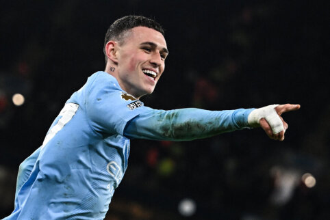 P. Foden signed a long-term contract with Manchester City.