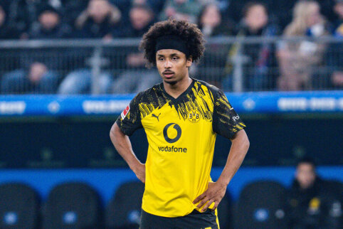 Official: K. Adeyemi has joined Barcelona