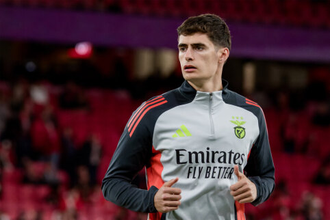 Defender A. Silva will join the Bournemouth team.