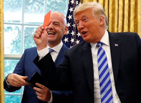 D. Trump defends G. Infantino