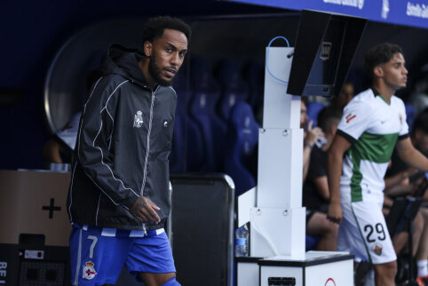 In Spain – P. Aubameyang's debut goal for the 'Deportivo' team