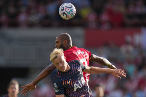Pulling the reins again: Tottenham team crushed by Brentford at the start of the season