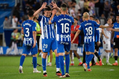 Alaves has at least temporarily jumped into the ranks of the leaders in the La Liga championship.