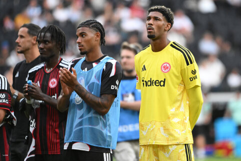 Eintracht team suffered a crushing defeat at home.