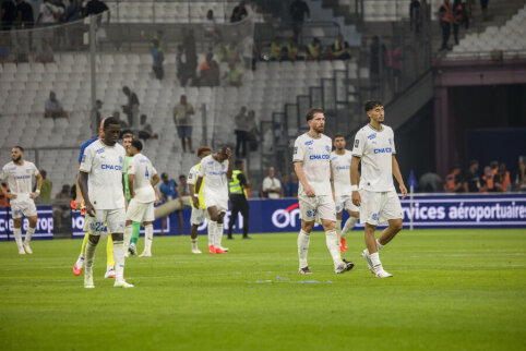 Marseille suffered a defeat in a high-scoring match.