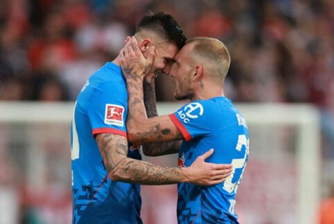 Two free agents who could become defenders in 'Barcos' sights
