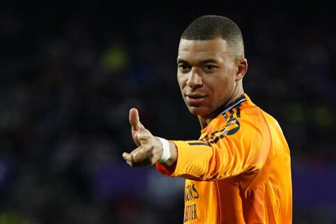 Chinese continue to lash out: burning K. Mbappé shirts, while TV stations rejected Real’s apology