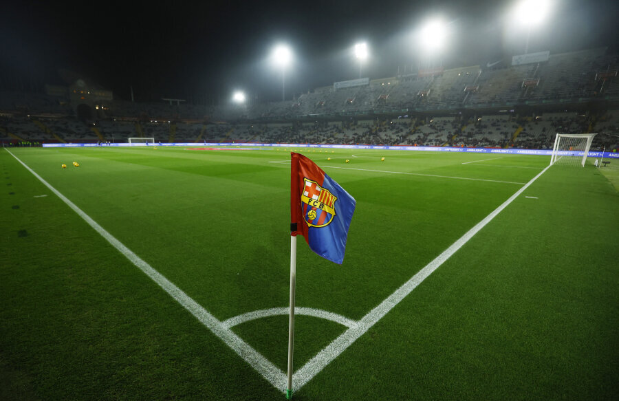 Champions League: Barcelona vs Inter (live match)