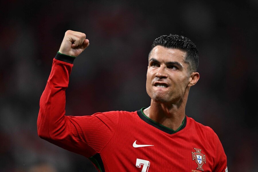 C. Ronaldo's son will try to shine in the Portuguese youth national team.