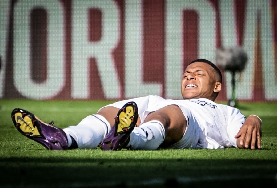PSG demanded 98 million euros from K. Mbappe