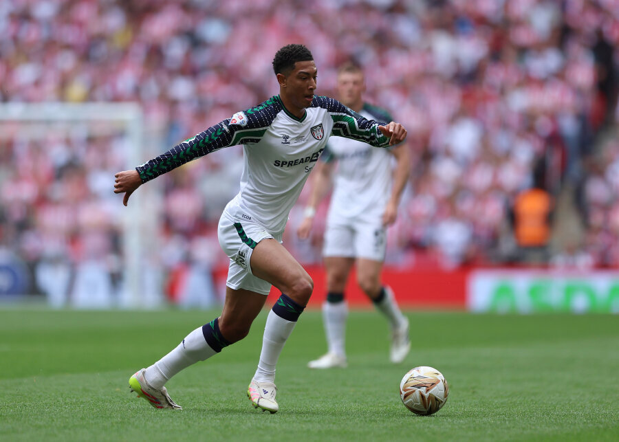 In Brother's Footsteps: J. Bellingham Wants to Move to BVB