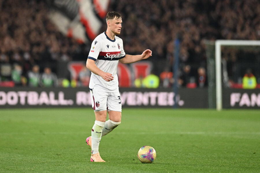 Napoli reached an agreement with defender S. Beukema