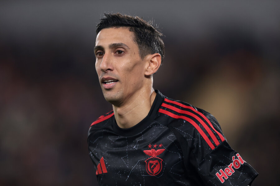 A. Di Maria scored a goal in his first match for Rosario Central.