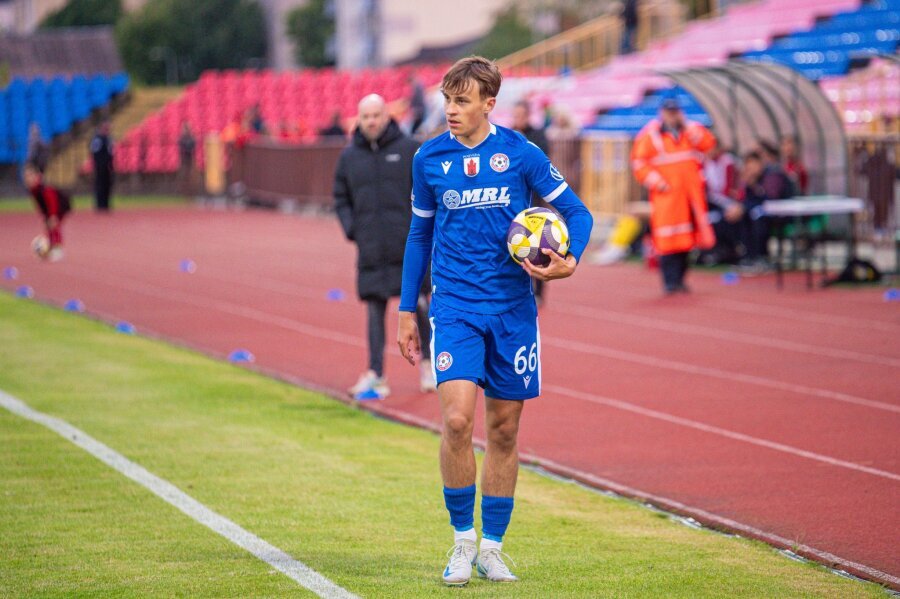 Panevėžys crushes A League outsiders on the road