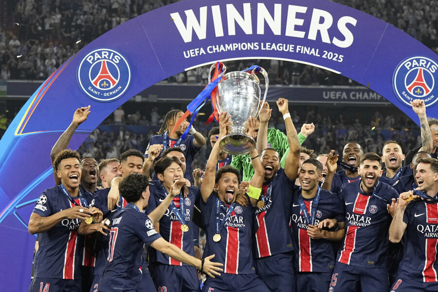 The PSG club presented a promising goalkeeper from Brazil.