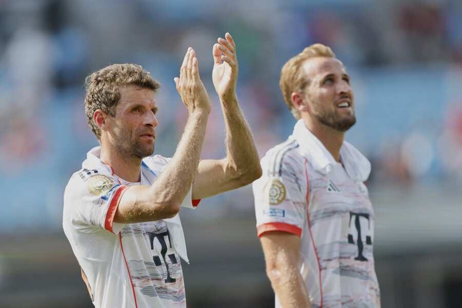 T. Muller chooses between two club offers