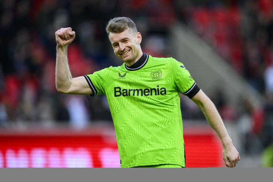 L. Hradecky reached an agreement with the Monaco team.