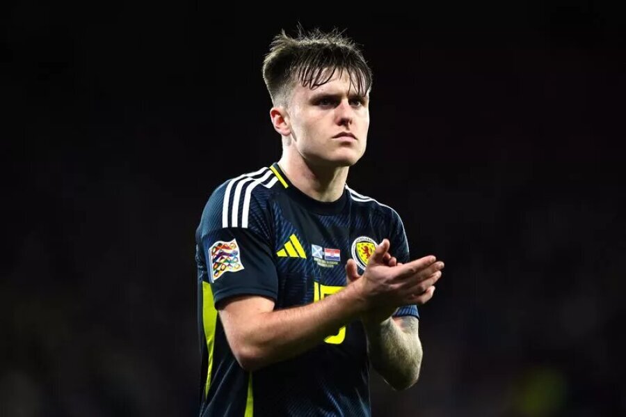 Bournemouth club to sign Liverpool player B. Doak
