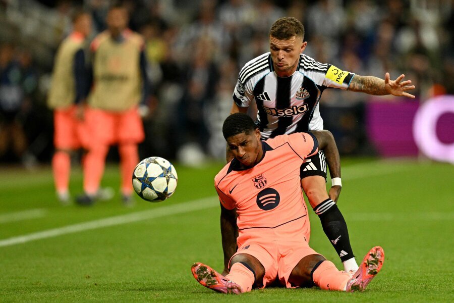 M. Rashford's goals broke the Newcastle team