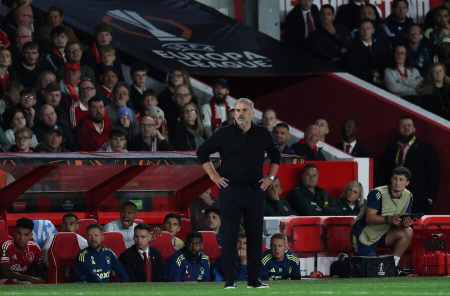 A. Postecoglou's coached team 'Forest' suffered another defeat, 'Villa' defeated 'Feyenoord'