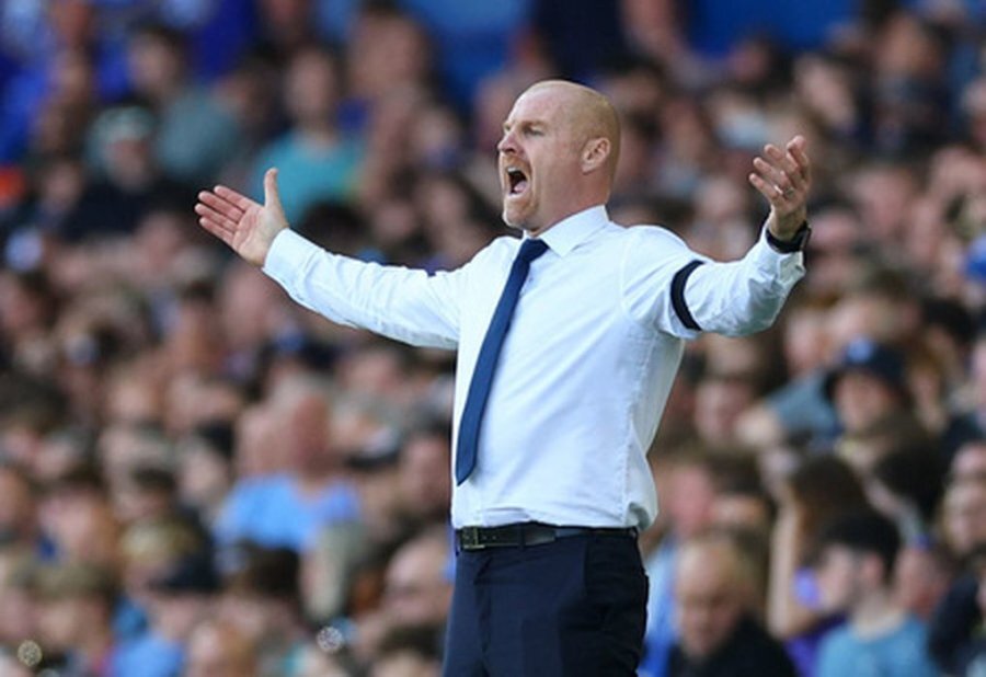 S. Dyche is nearing an agreement with Nottingham