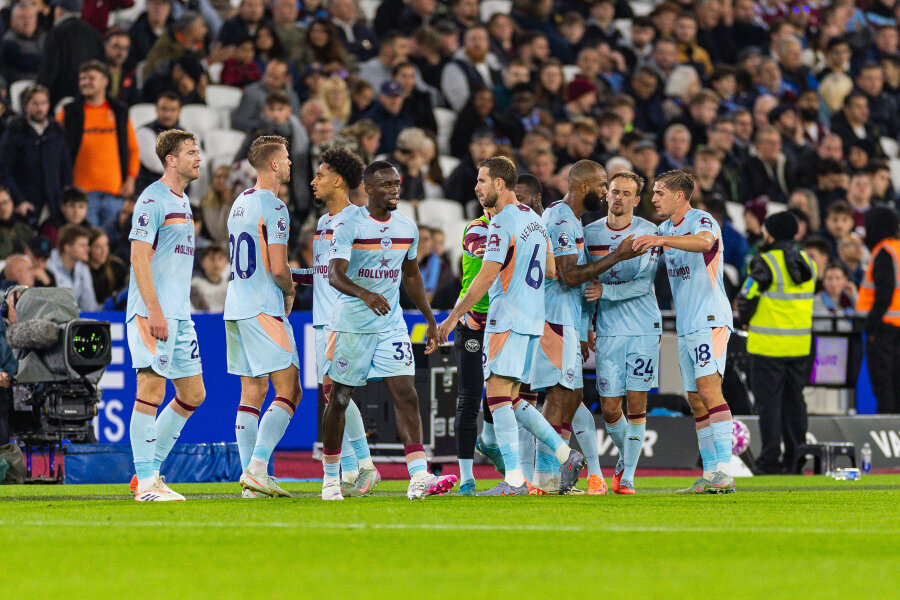 Convincing Brentford Victory in the London Derby