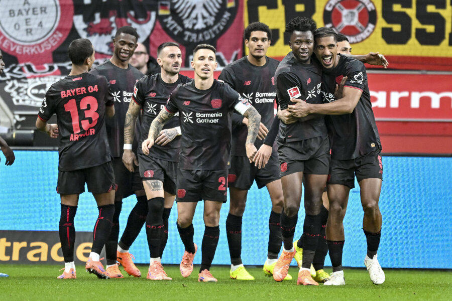 Bayer Leverkusen club in Germany shows excellent form.