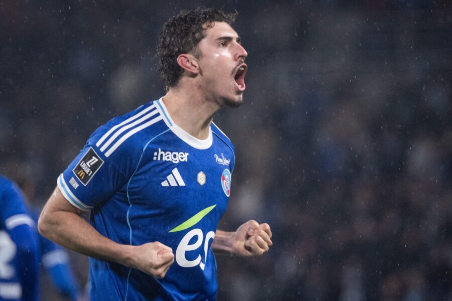 L. Rosenioras: "I am very happy that J. Panichelli is in the 'RC Strasbourg' club."