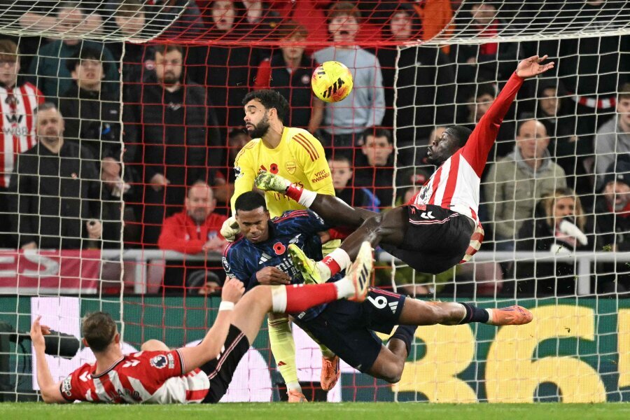 Sunderland ended Arsenal's winning streak