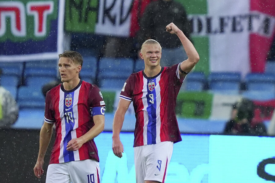 E. Haaland and A. Sörloth's doubles allowed the Norwegians to crush the Estonian national team.