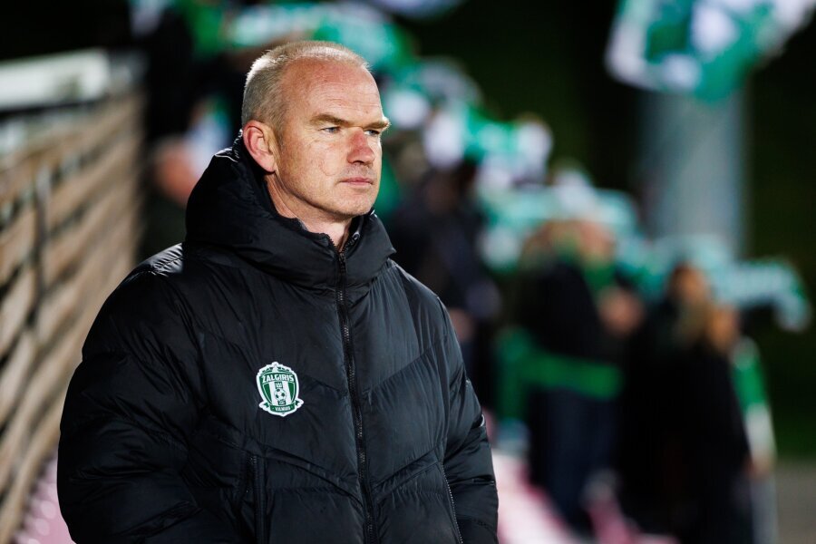 Žalgiris director had to work hard: lost a bet to A. Tapinas