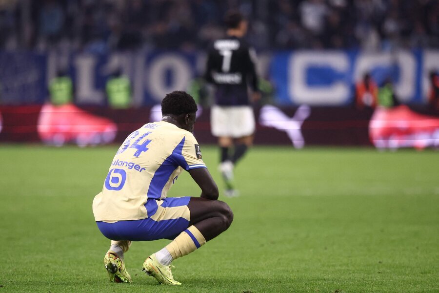 Marseille, fighting for the title, lost points frustratingly at the end.