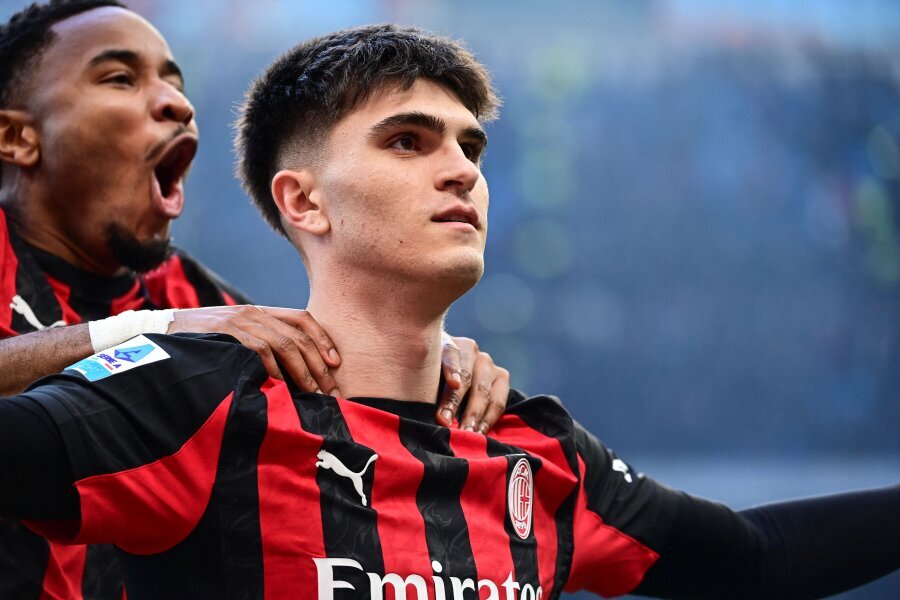 A. Bartesaghi's double wasn't enough for AC Milan to secure victory.