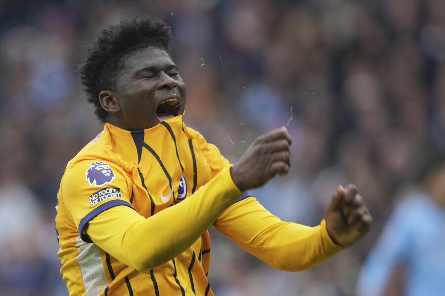 C. Baleba: "I don't think rumors about 'Man United' could have affected me"