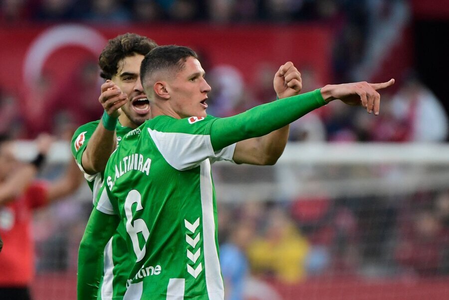 In Spain, 'Real Betis' and 'Elche' celebrated victories with outrageous scores.