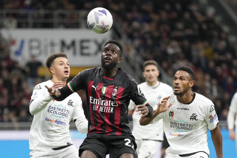 D. Origi will leave the "AC Milan" club and become a free agent.