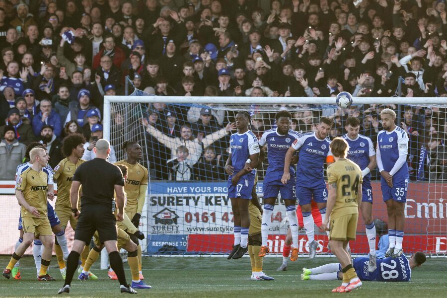 Surprise in the FA Cup: Sixth Division Club Eliminates the Champions