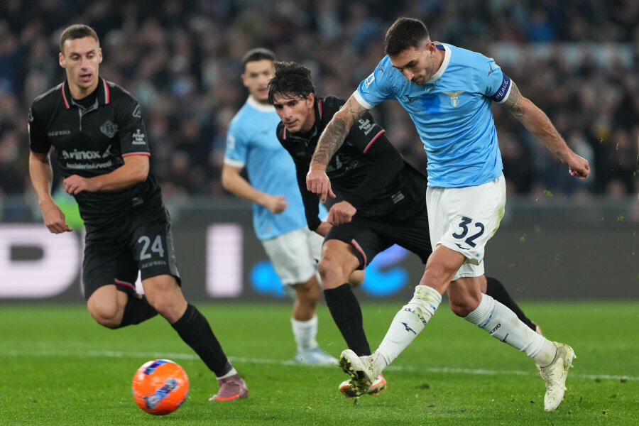 Lazio's match against Lecce ended in a goalless draw.
