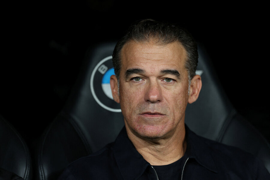 Stagnant Sevilla officially announced the new head coach