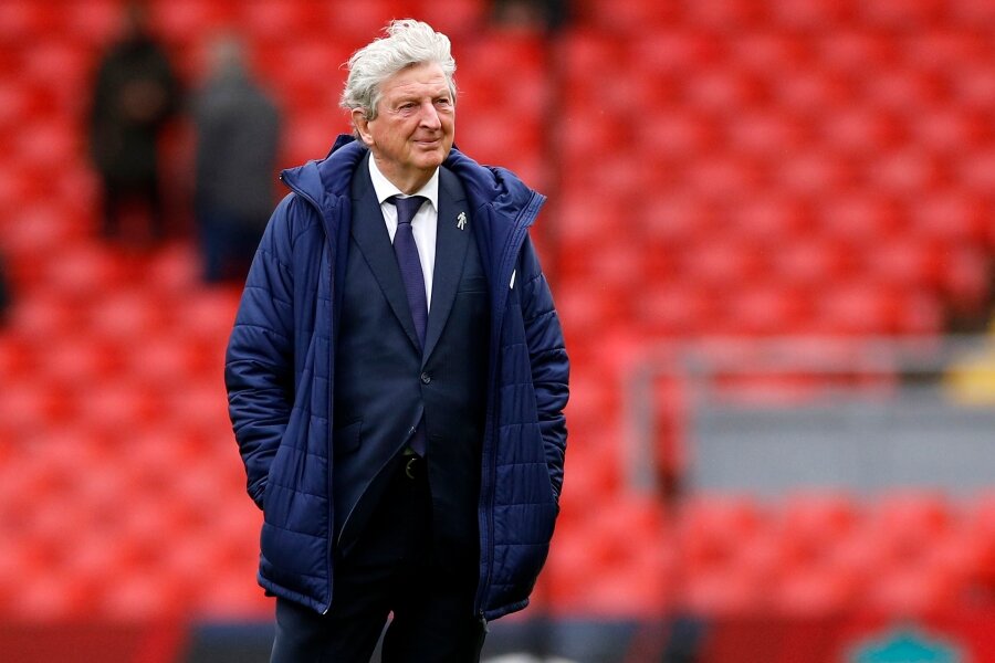 R. Hodgson continues to coach in England