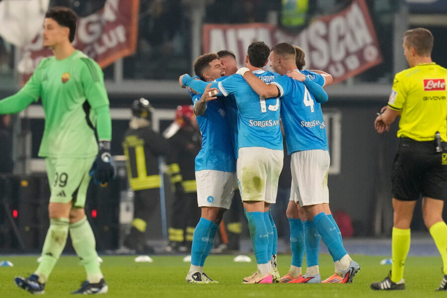 Napoli Dramatically Defeats AC Milan