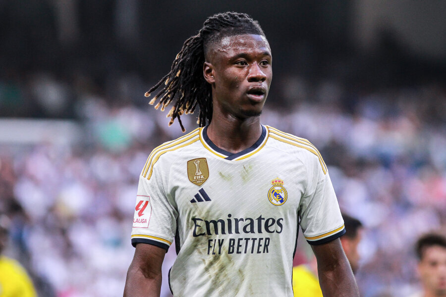 E. Camavinga apologized for receiving a red card.