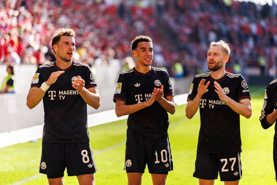 Bayern avoided a second defeat in the league at the end of stoppage time.